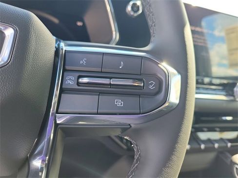 New 2026 GMC Canyon Elevation w/ Convenience Package image 15