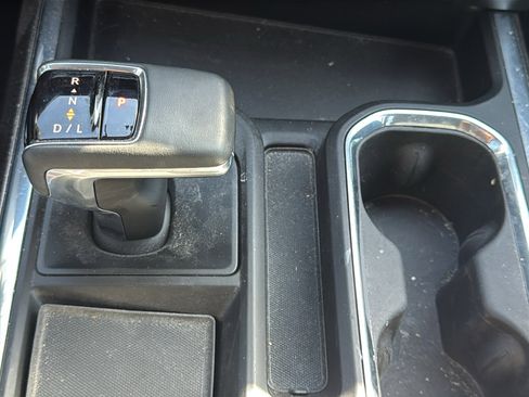 Used 2023 Chevrolet Silverado 1500 LT image 20