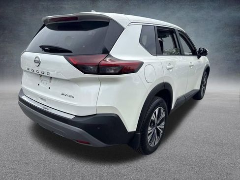 Used 2023 Nissan Rogue SV AWD/4WD image 9