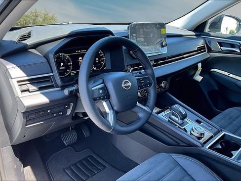 New 2026 Nissan Rogue SL AWD/4WD image 7