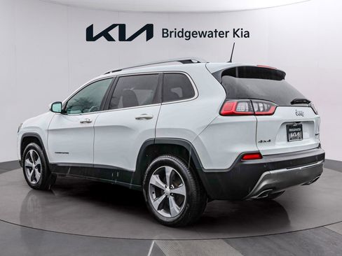 Used 2019 Jeep Cherokee Limited image 4