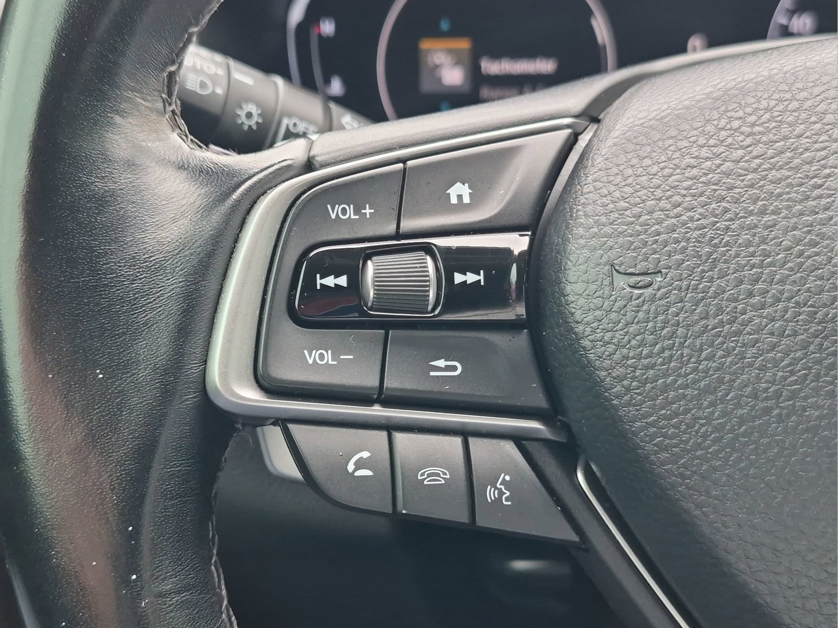 Used 2021 Honda Accord Touring image 13