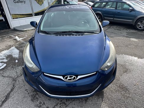 Used 2016 Hyundai Elantra SE image 8