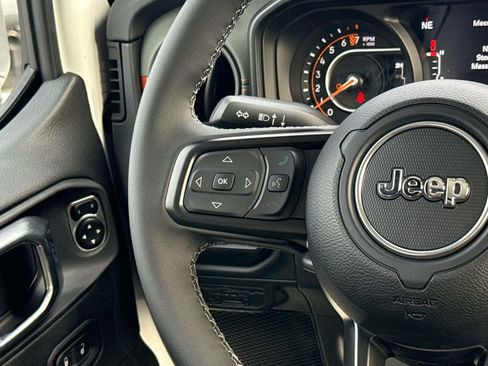 New 2026 Jeep Gladiator Mojave w/ Safety Group image 15