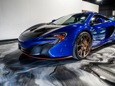 Used 2015 McLaren 650S Coupe image 16