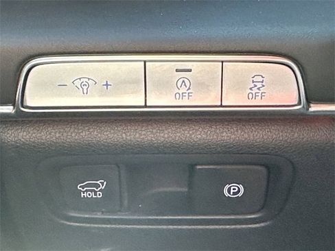 Used 2024 Genesis GV80 2.5T image 30