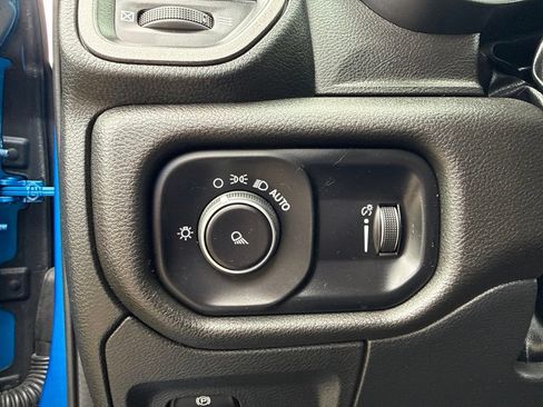 Used 2025 RAM 1500 Tradesman AWD/4WD image 23