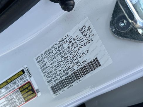 Used 2025 Honda Odyssey Touring image 23