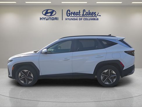 Used 2025 Hyundai Tucson SEL AWD/4WD image 2