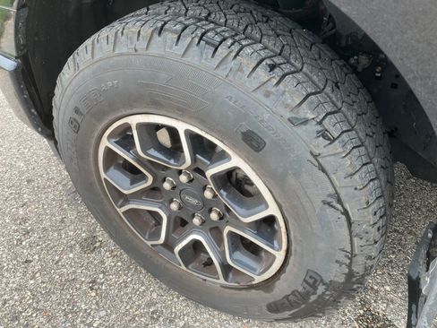 Used 2021 Ford F150 Lariat AWD/4WD image 11