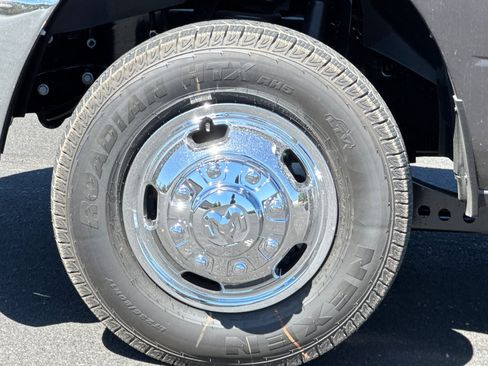 New 2026 RAM 3500 Tradesman AWD/4WD image 24