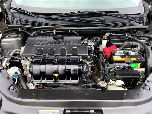 Used 2015 Nissan Sentra S FWD image 31