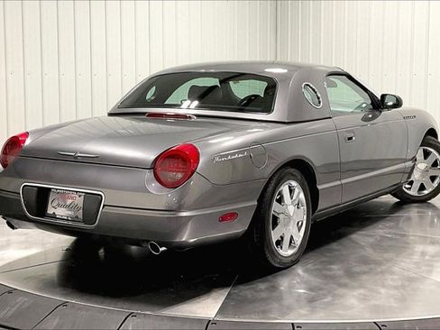 Used 2003 Ford Thunderbird image 13