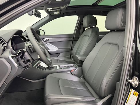 New 2025 Audi Q3 2.0T Premium image 5