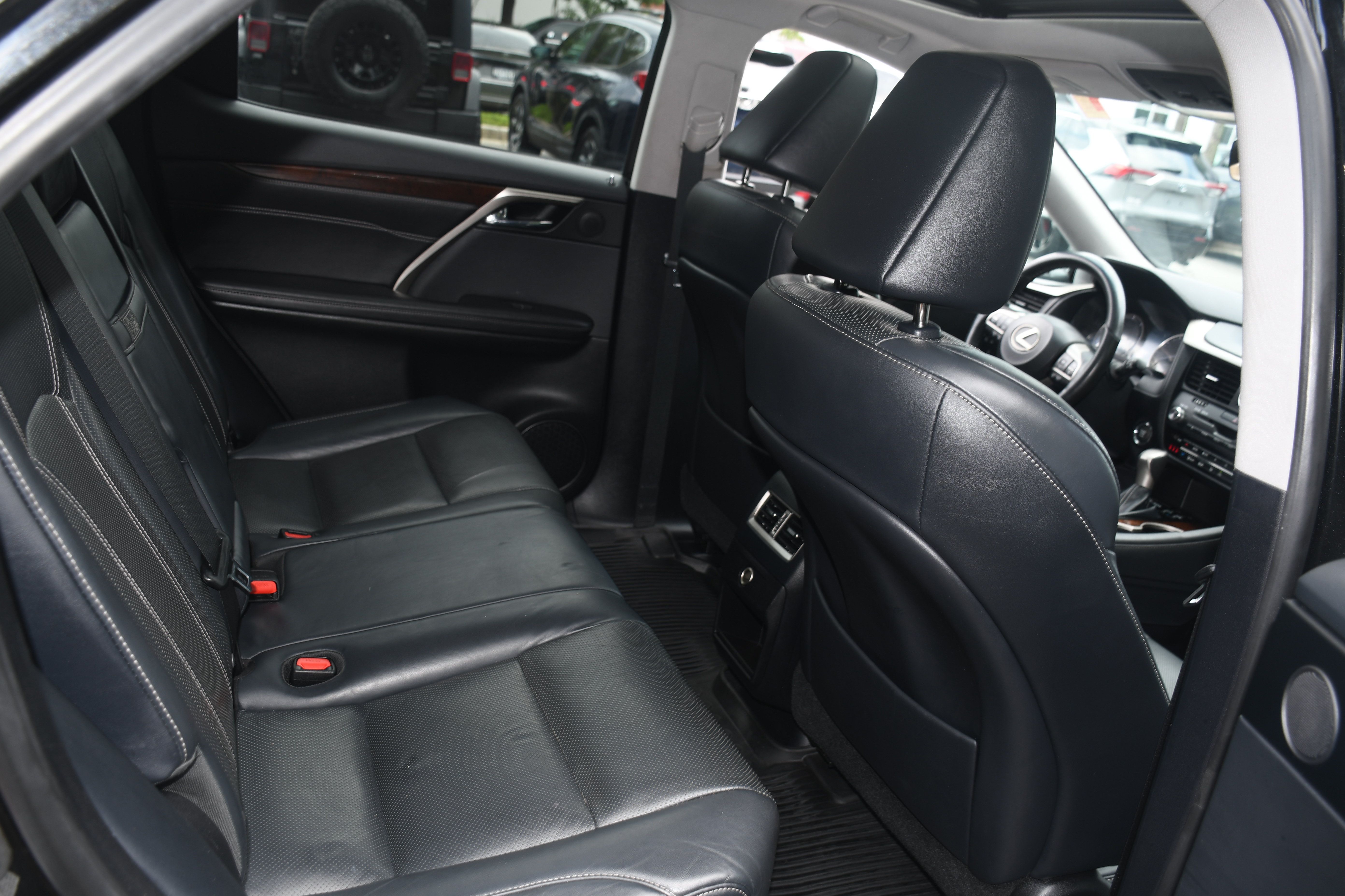 Used 2018 Lexus RX 350 AWD w/ Premium Package image 20