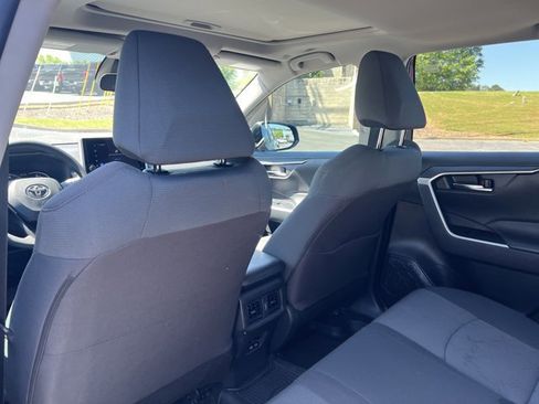 Used 2023 Toyota RAV4 XLE w/ Convenience Package image 17