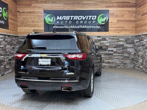 Used 2021 Chevrolet Traverse High Country w/ LPO, Floor Liner Package AWD/4WD image 10