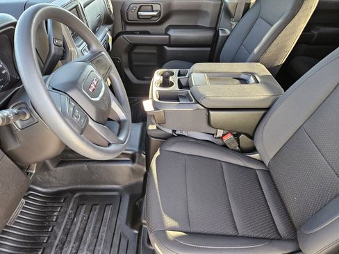 New 2026 GMC Sierra 2500 Pro w/ Convenience Package image 9