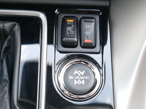 New 2025 Mitsubishi Eclipse Cross LE image 21