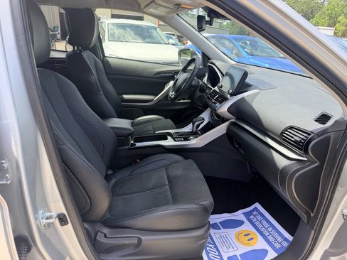 Used 2025 Mitsubishi Eclipse Cross SE AWD/4WD image 17