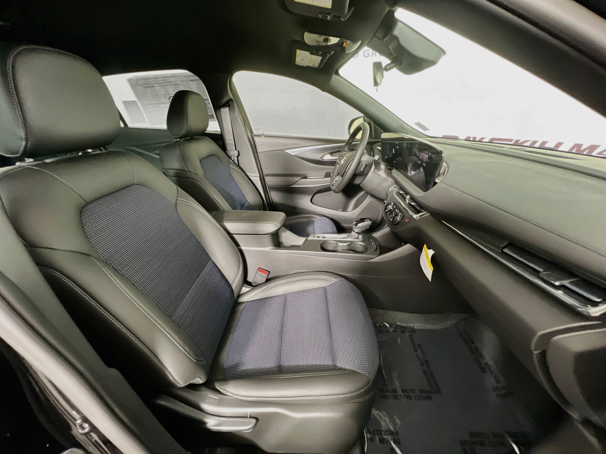 New 2026 Buick Envista Sport Touring w/ Convenience I Package FWD image 37