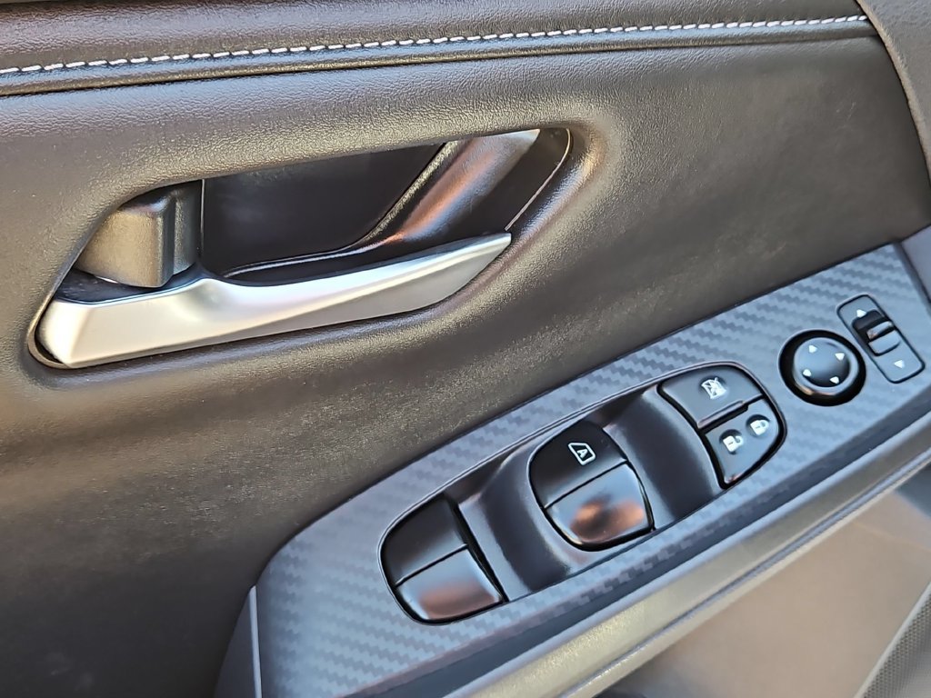 Used 2025 Nissan Sentra SV FWD image 13