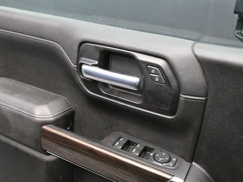 Used 2021 Chevrolet Silverado 1500 RST image 22