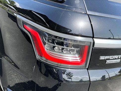 Used 2019 Land Rover Range Rover Sport Supercharged AWD/4WD image 29