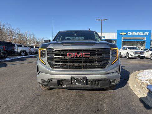 Used 2023 GMC Sierra 1500 Pro w/ Graphite Edition image 2