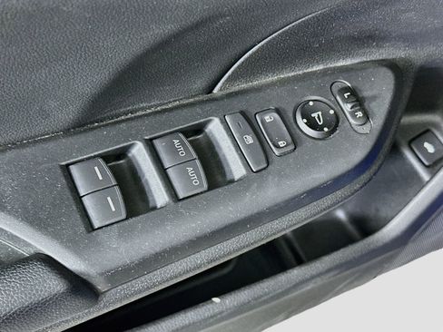 Used 2017 Honda Civic Touring image 15