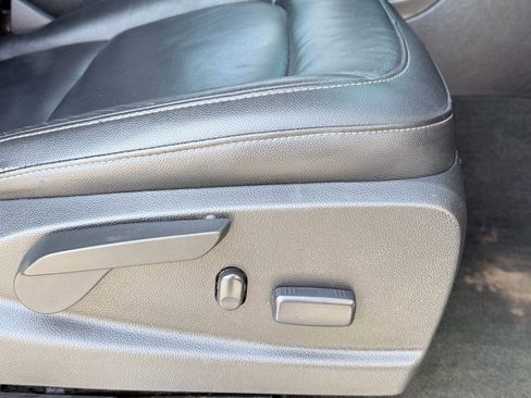 Used 2018 Chevrolet Colorado ZR2 image 25