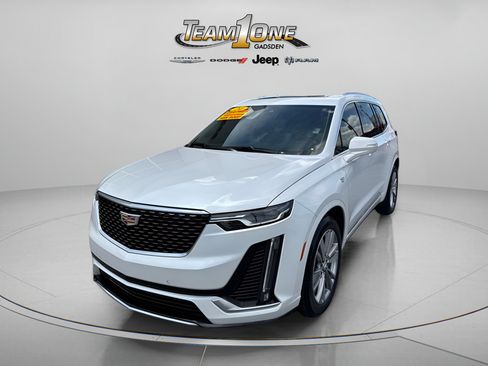 Used 2024 Cadillac XT6 Premium Luxury FWD image 4