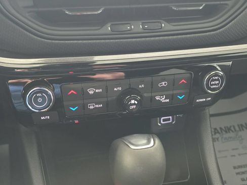 New 2026 Jeep Compass Limited AWD/4WD image 24