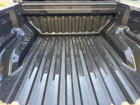 Used 2023 Chevrolet Colorado W/T image 22