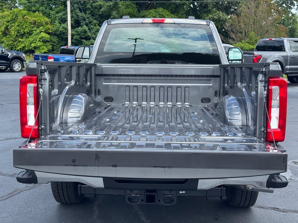 Used 2025 Ford F350 XL w/ XL Driver Assist Package RWD image 35