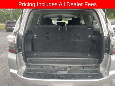 Used 2024 Toyota 4Runner SR5 AWD/4WD image 13
