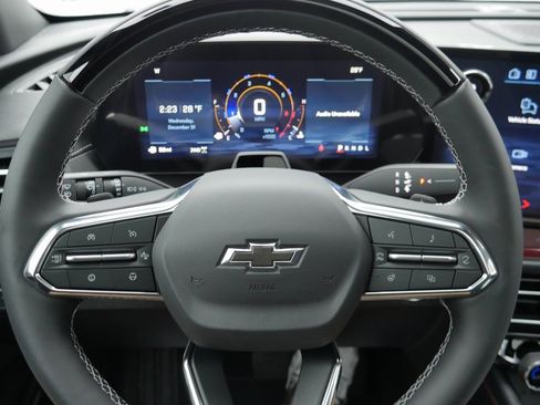 New 2026 Chevrolet Traverse Z71 w/ Enhanced Driving Package image 12