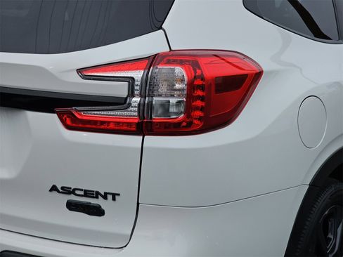 Used 2024 Subaru Ascent Onyx Edition image 39