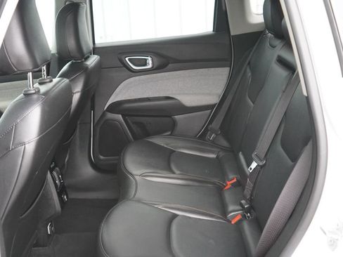 Used 2022 Jeep Compass Latitude AWD/4WD image 27