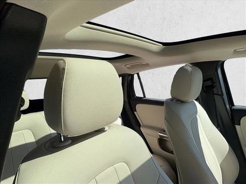 Used 2022 Mercedes-Benz GLA 250 image 22