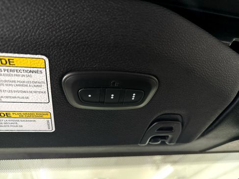 Used 2022 Jeep Wrangler Unlimited Rubicon 4xe w/ Cold Weather Group image 30