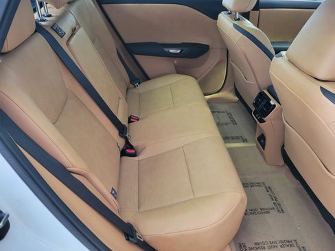 Used 2024 Lexus RZ 300e Premium image 14