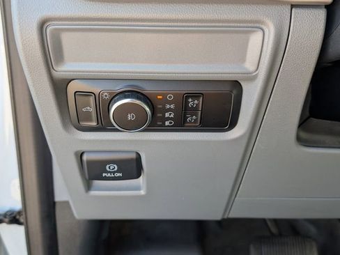 Used 2023 Ford F150 XL w/ XL Chrome Appearance Package image 33