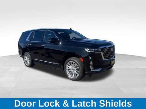 Used 2023 Cadillac Escalade Premium Luxury image 8