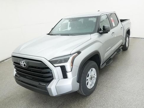 New 2026 Toyota Tundra SR5 AWD/4WD image 31