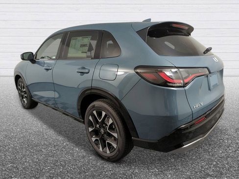 New 2026 Honda HR-V EX-L image 3