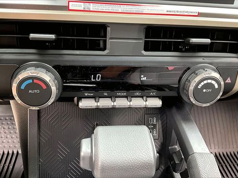 Used 2026 Toyota Tacoma TRD Sport AWD/4WD image 25
