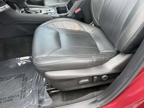 Used 2019 Subaru Forester Touring AWD/4WD image 17