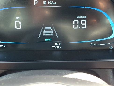 Certified 2025 Hyundai Elantra Sport FWD image 19