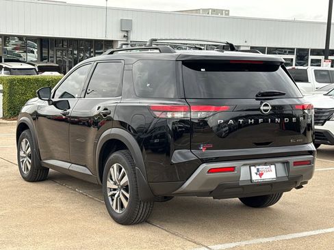 New 2026 Nissan Pathfinder SL w/ Cargo Package image 7